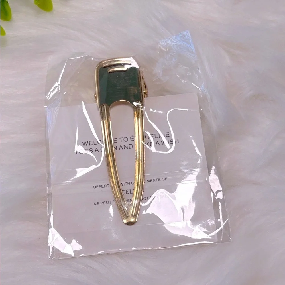 Celine Beauté‎ Gold Hair Clip